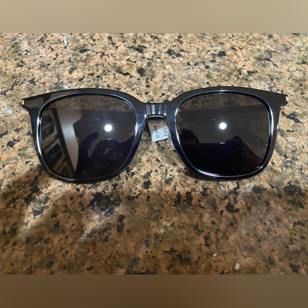 New w/tags YSL Saint Laurent sunglasses